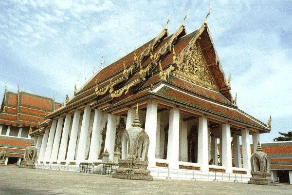 Chùa Wat Bowonniwet là một ngôi chùa khá nổi tiếng