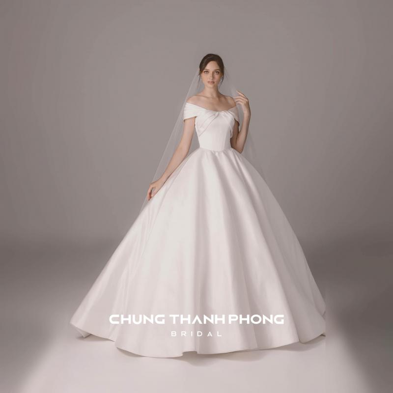 Chung Thanh Phong Bridal
