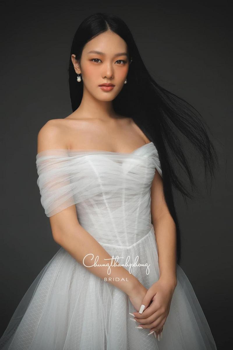 Chung Thanh Phong Bridal
