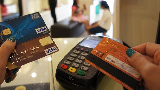 Người Hàn chuộng giao dịch thẻ tín dụng