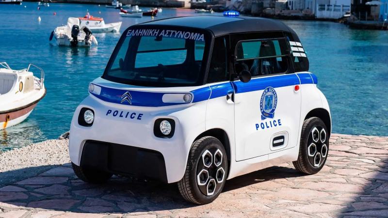 Citroën Ami mới nhất của cảnh sát Ý