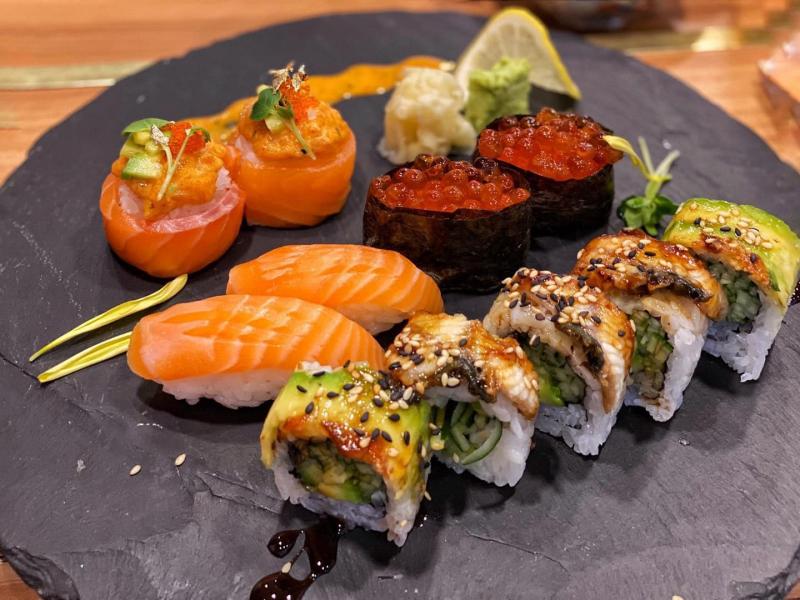 Clam Izakaya Sushi Cần Thơ