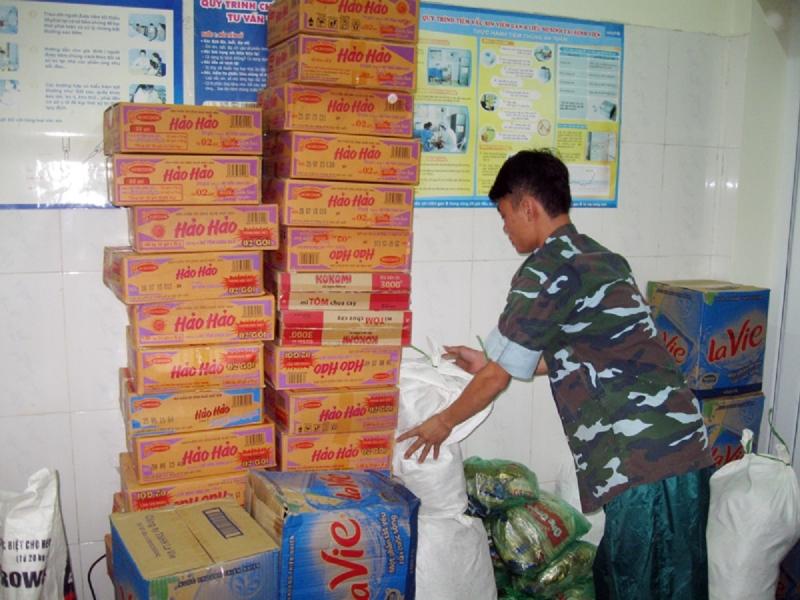 Dự trữ lương thực phòng bão lũ