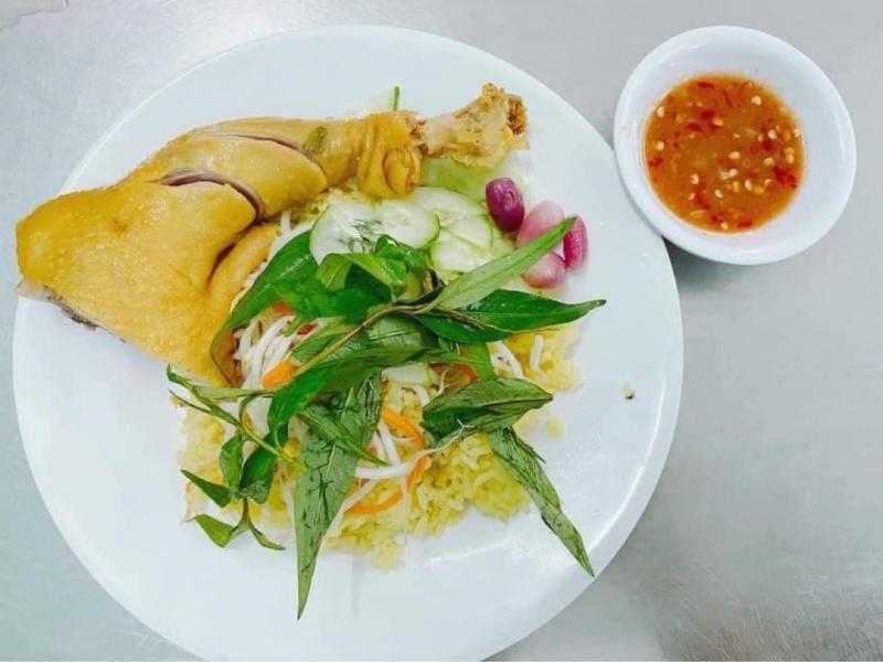 Cơm Gà Tuyết Nhung Nha Trang