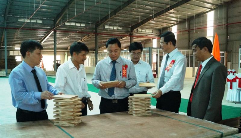 Công ty Cổ phần Đồ gỗ Công nghiệp Quảng Nam