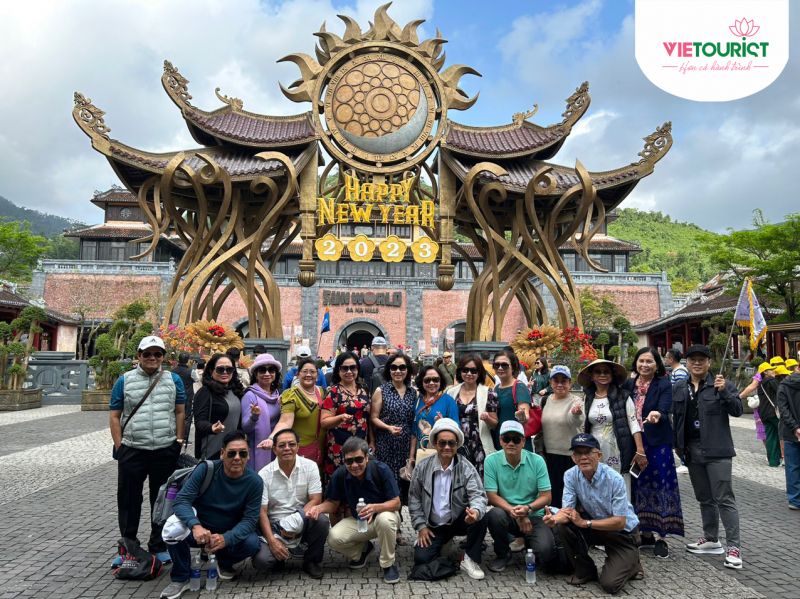 Công Ty Cổ Phần Vietourist Holdings