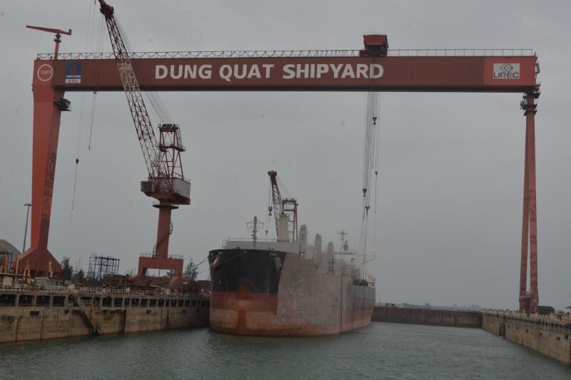 Công ty công nghiệp tàu thủy Dung Quất
