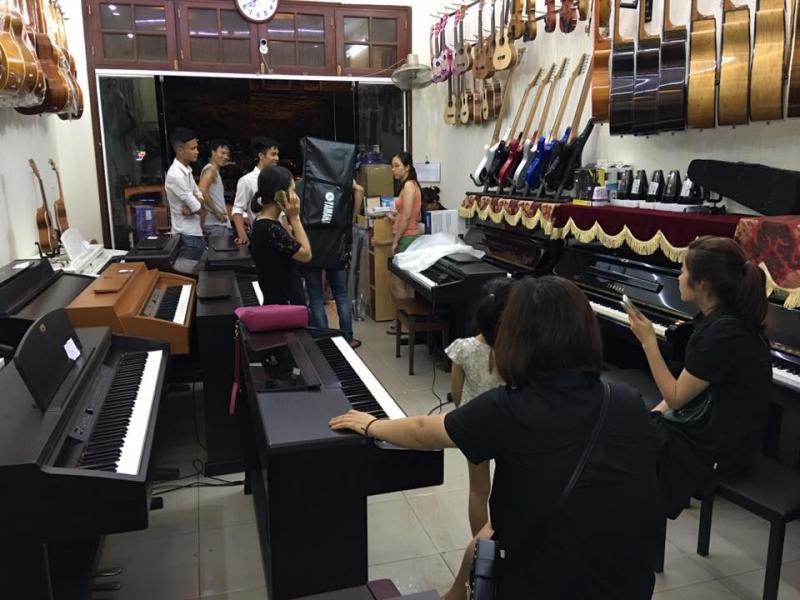 Showroom bán hàng của Công ty Piano Hoàng Phát Hà Nội