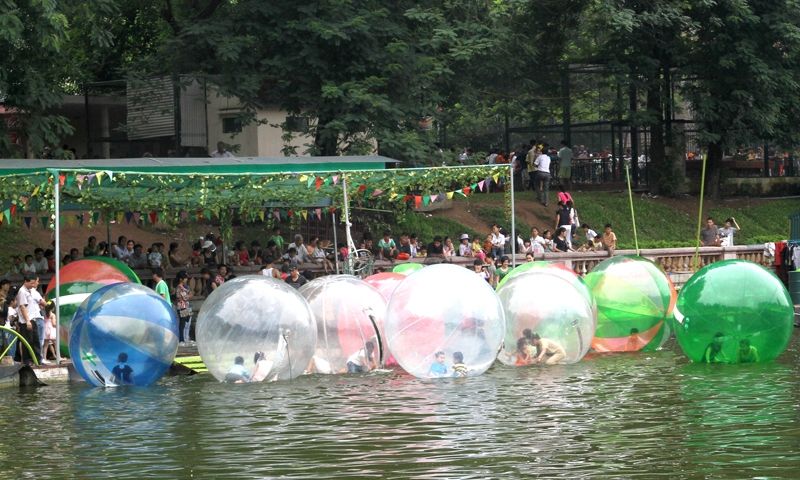 Công viên Thủ Lệ - địa điểm vui chơi 30/4 tại Hà Nội tuyệt vời nhất