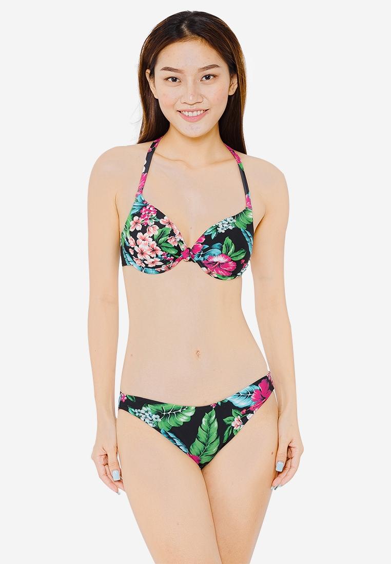 Đồ bikini tại cửa hàng Lan Hạnh
