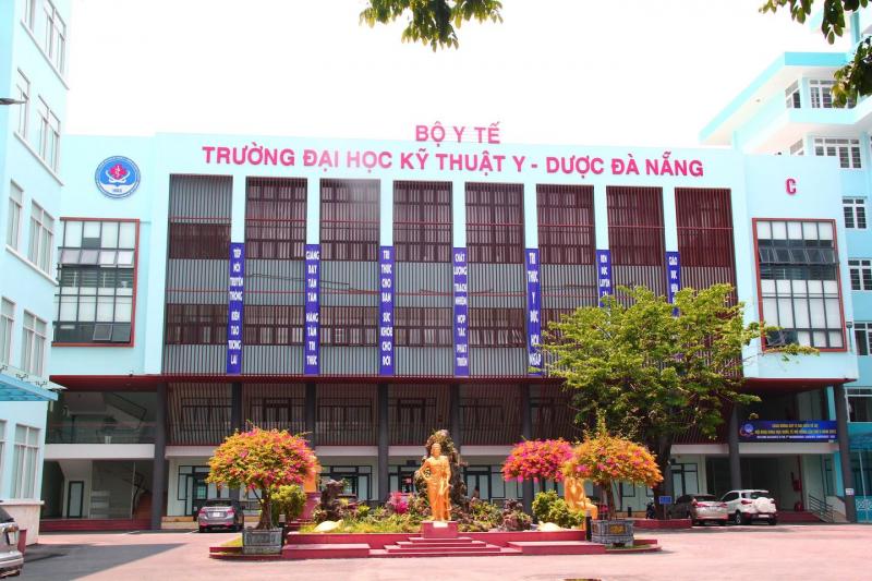 Đại học Kỹ thuật Y Dược Đà Nẵng