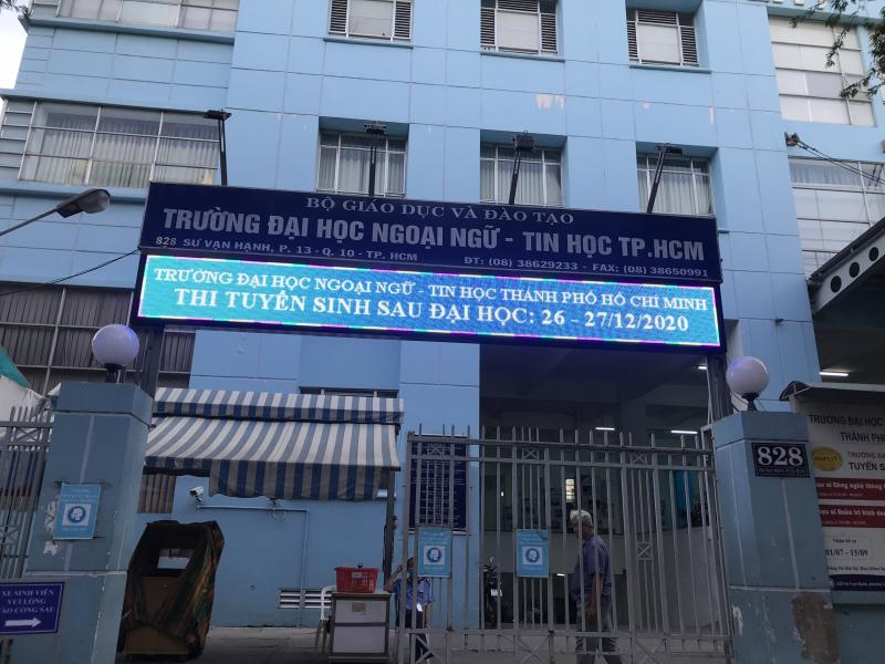 Đại học Ngoại ngữ - tin học thành phố Hồ Chí Minh