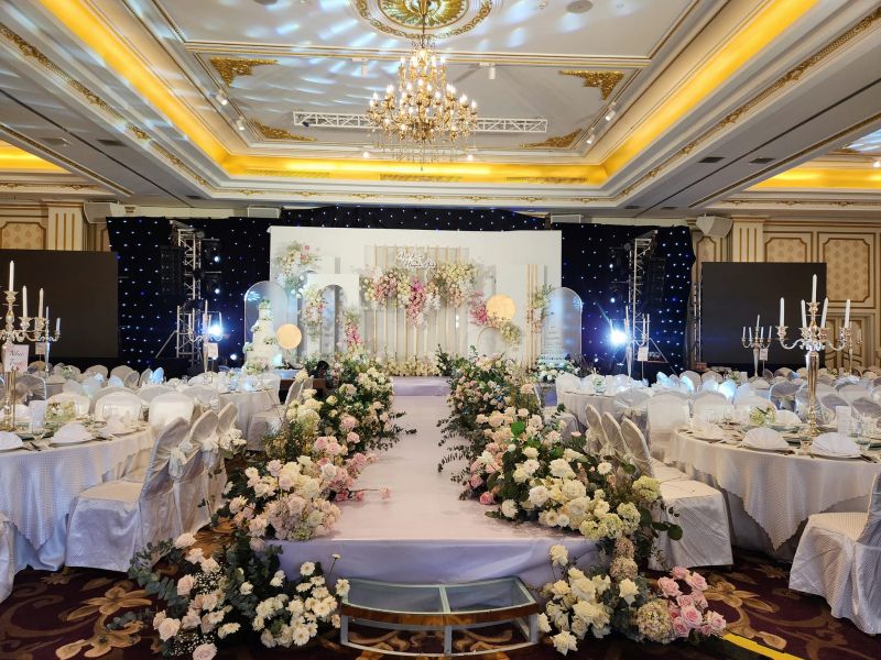 Lễ cưới tại Dalat Palace Heritage Hotel