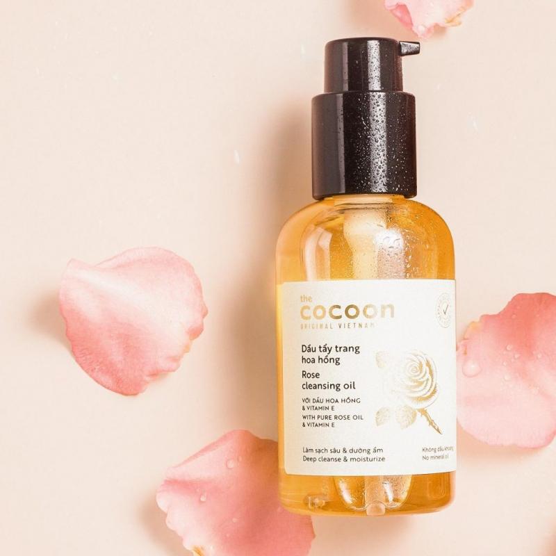 Dầu tẩy trang hoa hồng Cocoon (Rose Cleansing Oil)