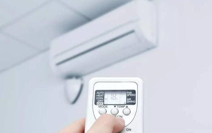 Để nhiệt độ của phòng thấp sẽ giúp cơ thể giảm cân nhanh chóng