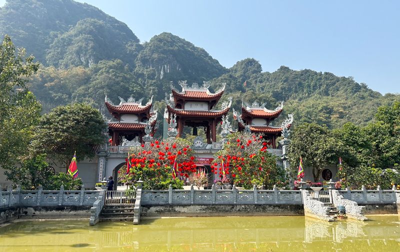 Đền Bồng Lai, Ninh Bình