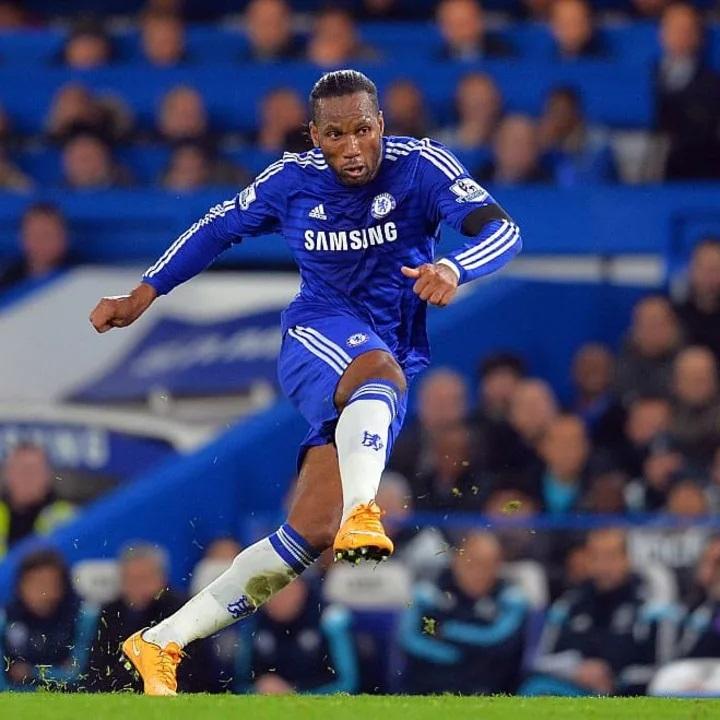 Didier Drogba đá phạt đền cho Chelsea tại chung kết Champions League 2012