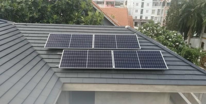 Lắp đặt điện năng lượng mặt trời là sự lựa chọn phù hợp đối với các hộ gia đình mong muốn sử dụng nguồn năng lượng sạch và tiết kiệm tiền điện
