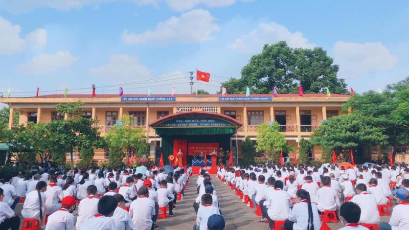 Trường THCS Đồng Quang