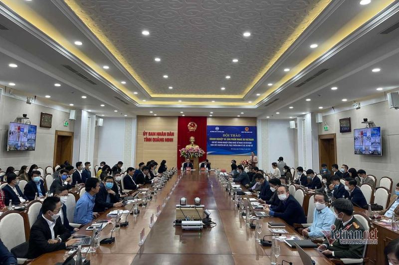 Hội thảo được truyền trực tuyến đến 13 điểm cầu của các địa phương và 177 xã, phường trên địa bàn tỉnh Quảng Ninh (Ảnh: Vietnamnet)