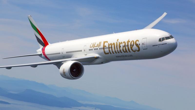 Hãng hàng không Emirates thực hiện chuyến bay
