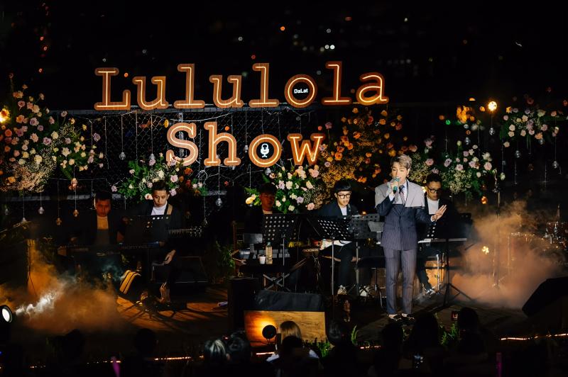 Đức Phúc trình diễn tại Lululola Show