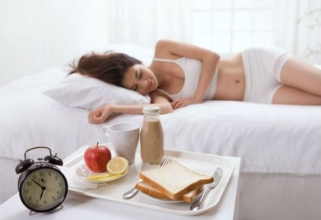 Ăn sáng đúng thời điểm sẽ giúp bạn hấp thụ và tiêu hóa thức ăn tốt nhất