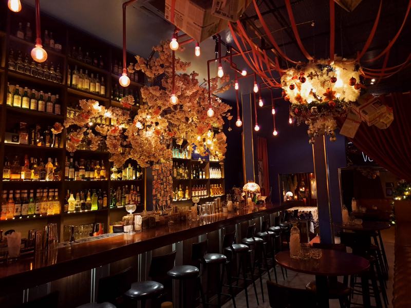 El Éxito Cocktail Bar & Lounge