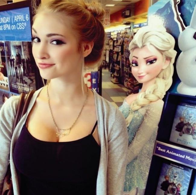 Elsa trong hoạt hình Frozen
