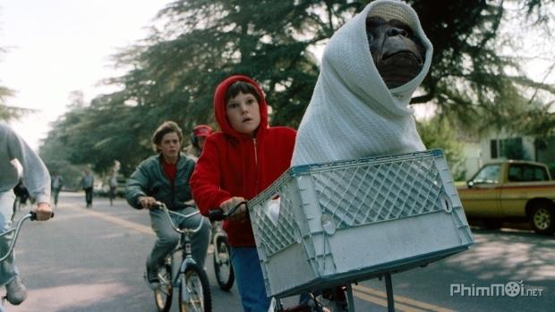 ET - The Extra Terrestrial - Cậu bé ngoài hành tinh (1982)