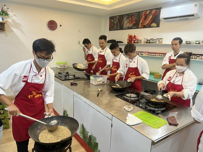 Trung tâm dạy nấu ăn EZcooking