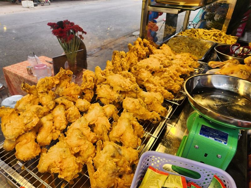 Gà Rán - Chicken Food