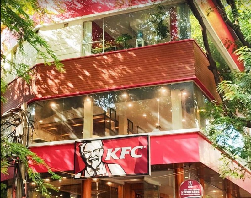 KFC Bà Triệu