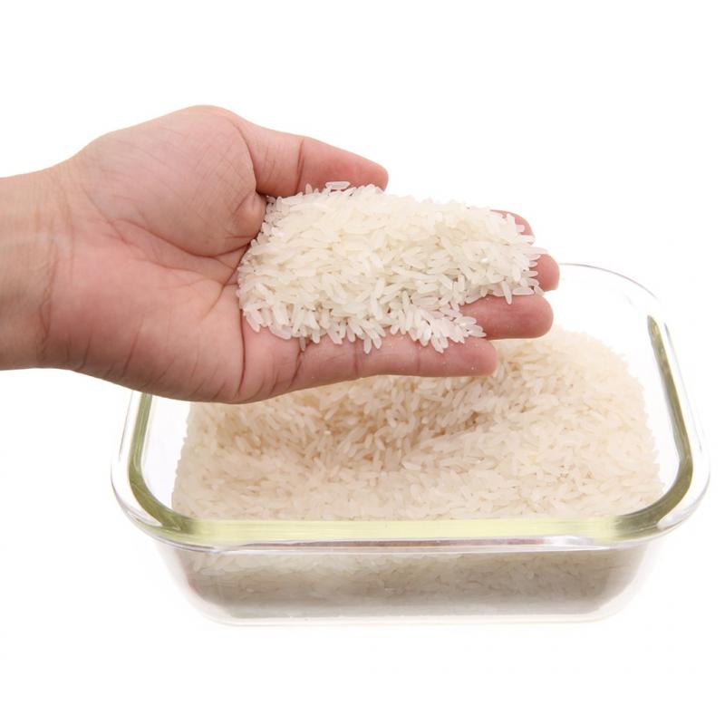 Gạo thơm Hương Lài được thu hoạch từ giống lúa gạo Hương Lài trồng chủ yếu ở vùng đất Long An trù phú nhiều màu mỡ