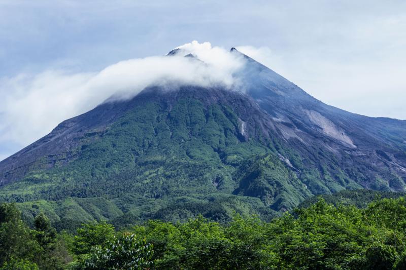 Ghé thăm núi lửa Merapi