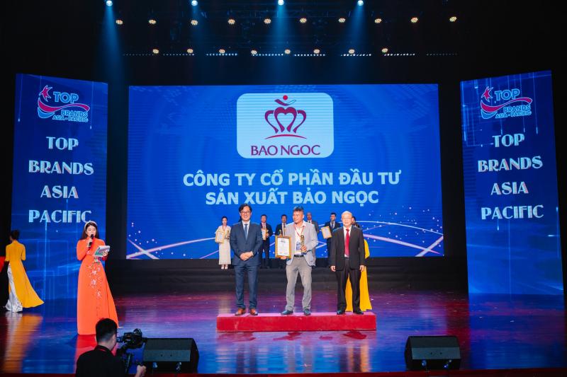 Giải thưởng Top brand Asia – Pacific (Thương hiệu hàng đầu Châu Á Thái Bình Dương)