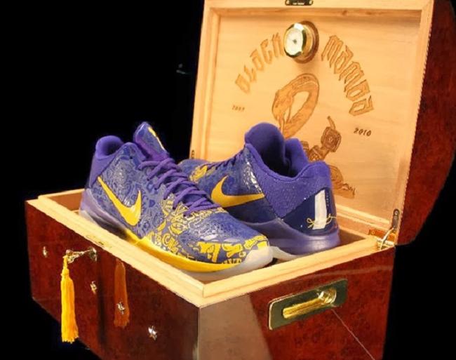 Giày Nike Air Zoom Kobe (30.000 USD)