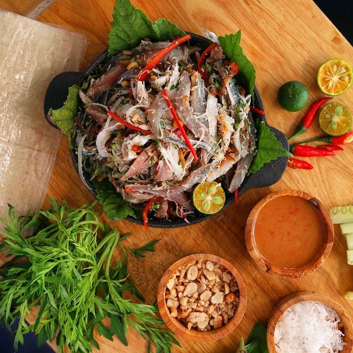 Gỏi cá trích – món ăn đặc sắc trong ẩm thực Phú Quốc