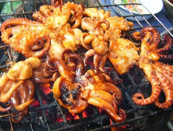 Xích Lô Quán - BBQ & Seafood