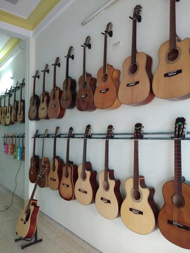 Guitar Quy Nhơn Văn Thi