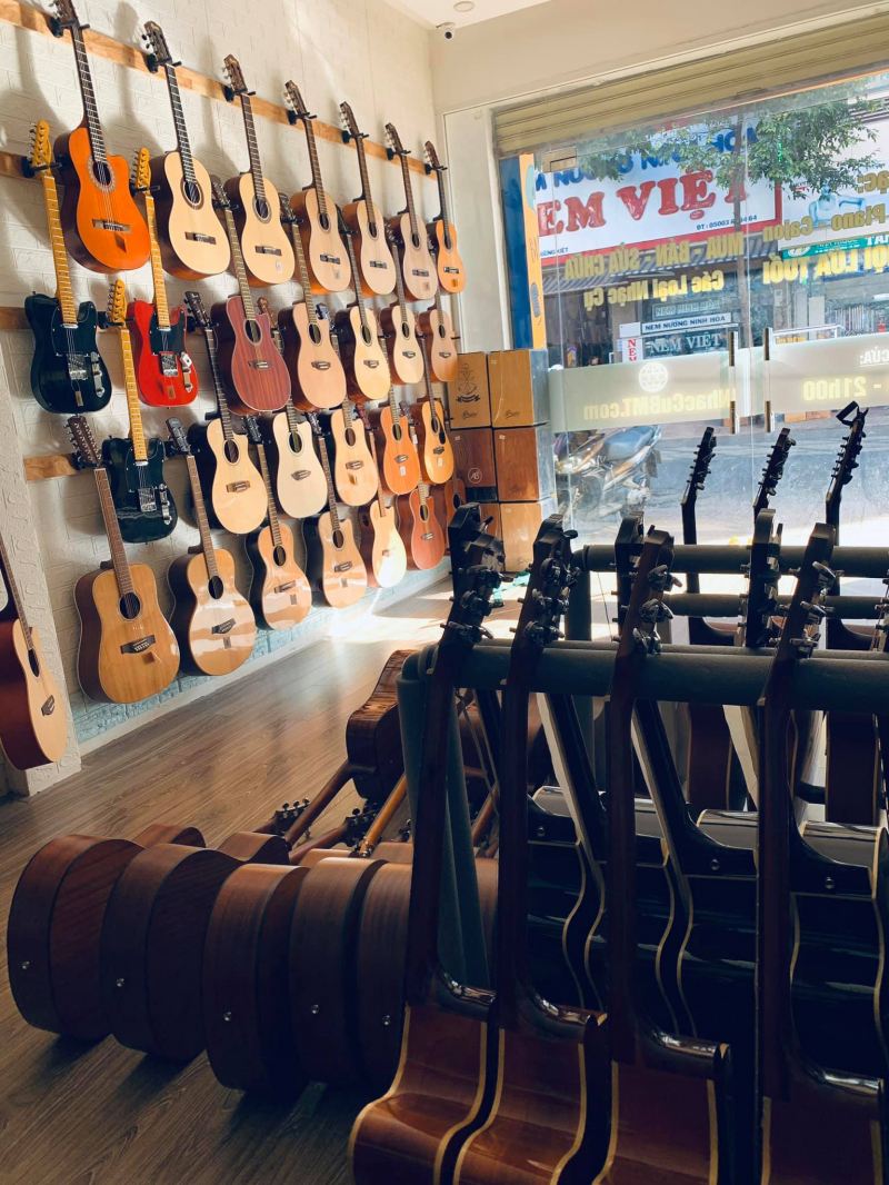 Guitar Shop BMT - Buôn Ma Thuột
