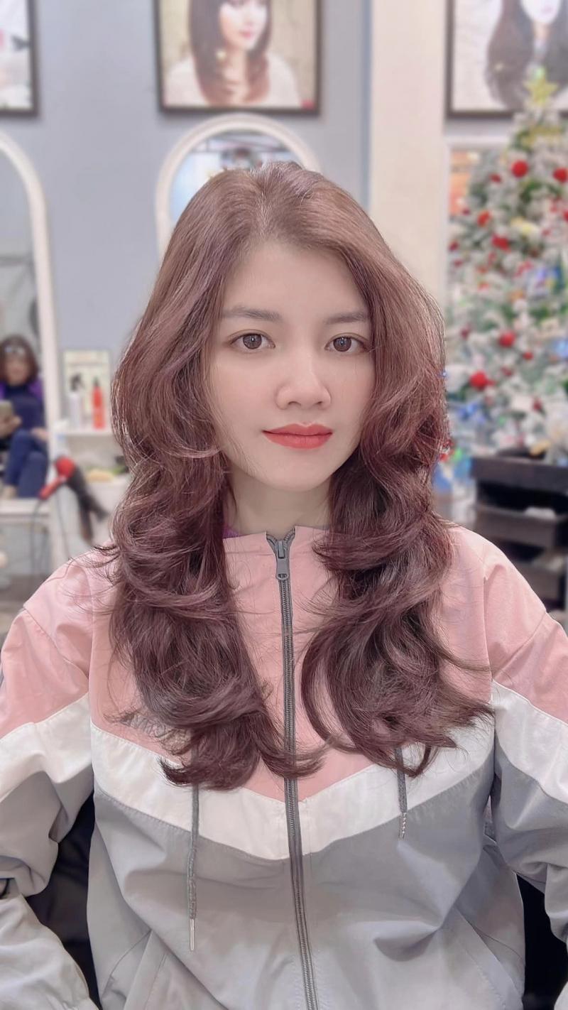Hair salon Hoàng Thành