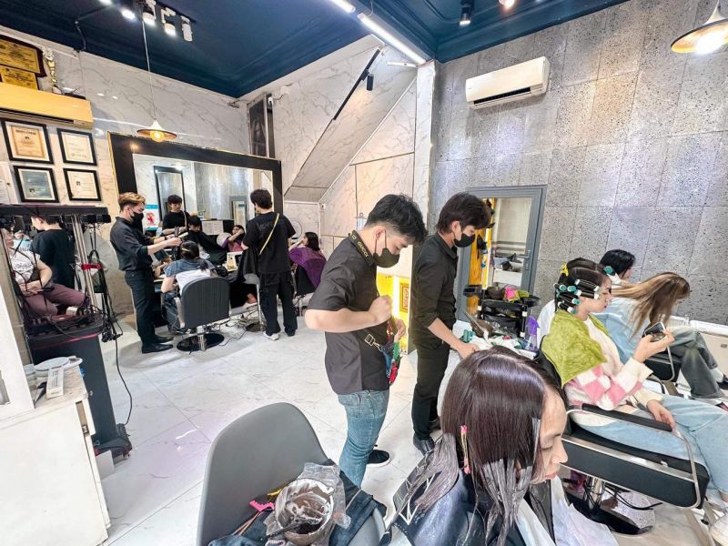Hair Salon Nguyễn Vàng