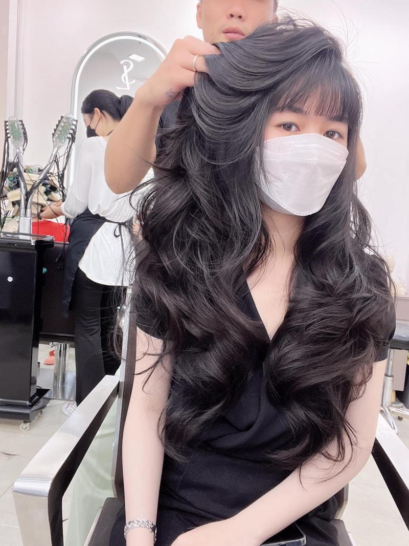 Mái tóc bồng bềnh với Hair salon Sang Lý