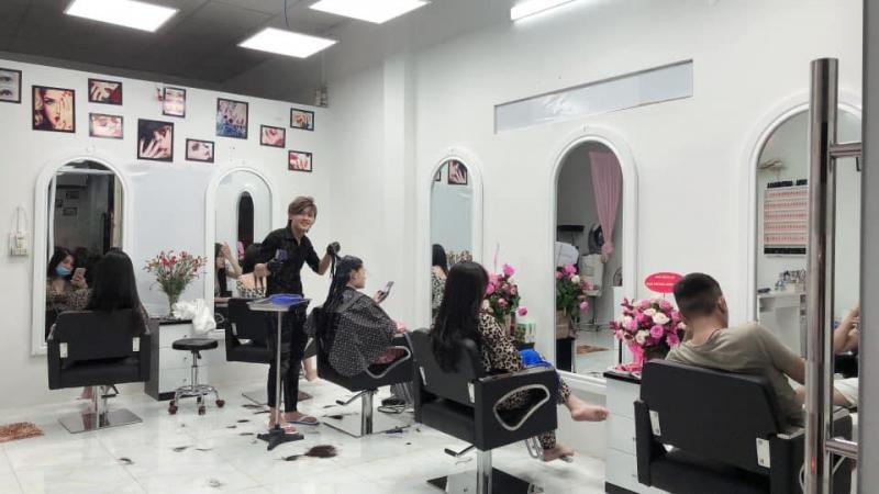 Hair Salon Thức Nguyễn