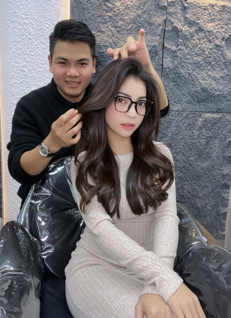 Hair Salon Trịnh Saser
