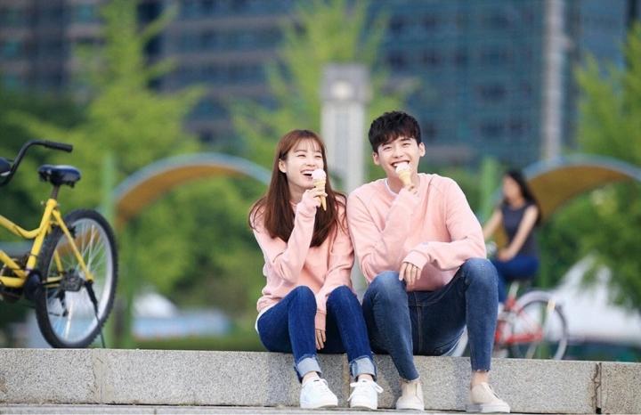 Ngày lễ tình yêu đã trở nên phổ biến dành cho những cặp đôi trẻ ở Hàn Quốc