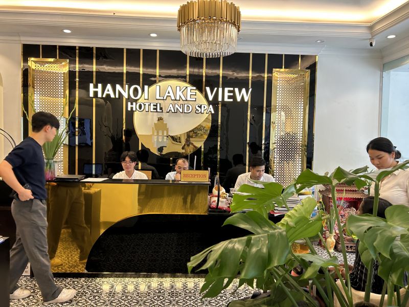Hanoi Lake View Hotel and Spa
