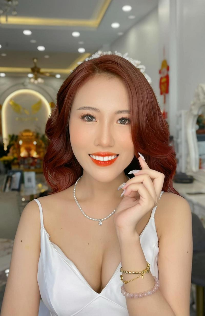 Hien Nguyen make up (NGUYỄN studio)