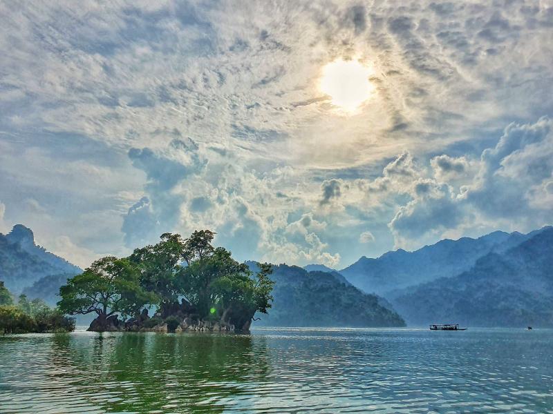 Thăm Hồ Ba Bể